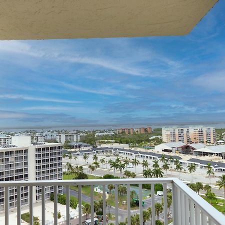 Beautiful Penthouse Condo Fort Myers Beach Exterior photo