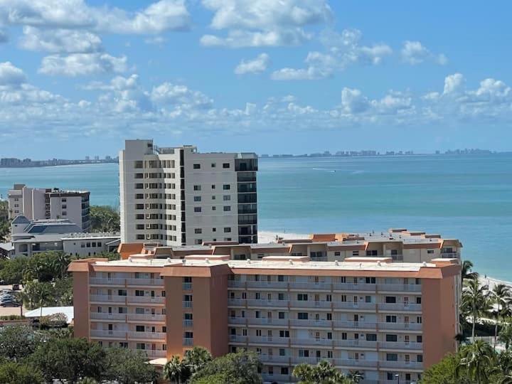 Beautiful Penthouse Condo Fort Myers Beach Exterior photo